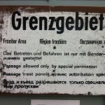 Schild am Grenzwachturm