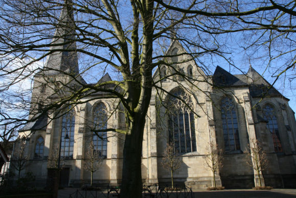 Die Kirche Sankt Pantaleon in Münster-Roxel: Annette von Drote vertrat hier den Organisten. Bild: Monika Gemmer Die Kirche Sankt Pantaleon in Münster-Roxel: Annette von Drote vertrat hier den Organisten. Bild: Monika Gemmer