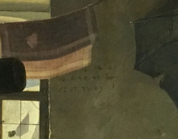 Die Zeichen an der Zimmerwand der Dachstube des "Armen Poeten" werden als Hexameter-Versmaß gedeutet. Foto: Monika Gemmer
